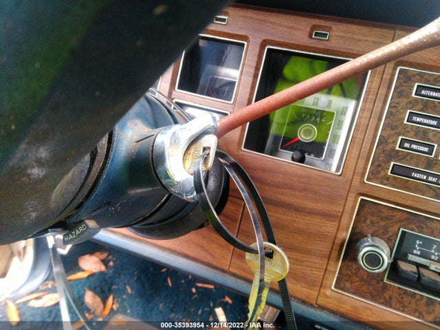 1972 LINCOLN MARK LT VIN: 2Y89A880123