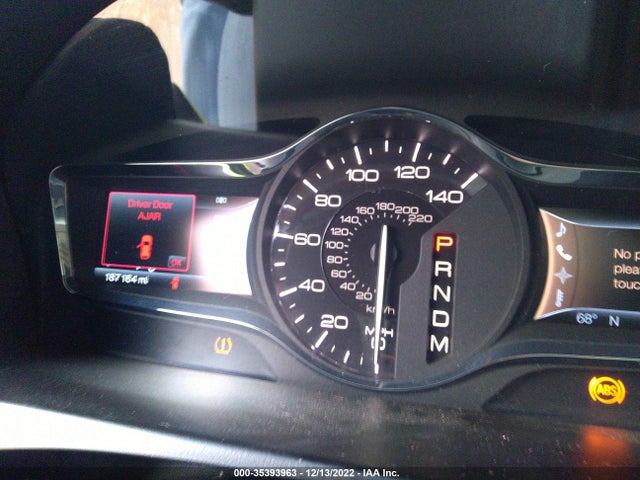 2011 LINCOLN MKX VIN: 2LMDJ6JK7BBJ01023