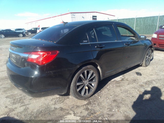 1C3BC8FG3BN597156 Chrysler 200 S