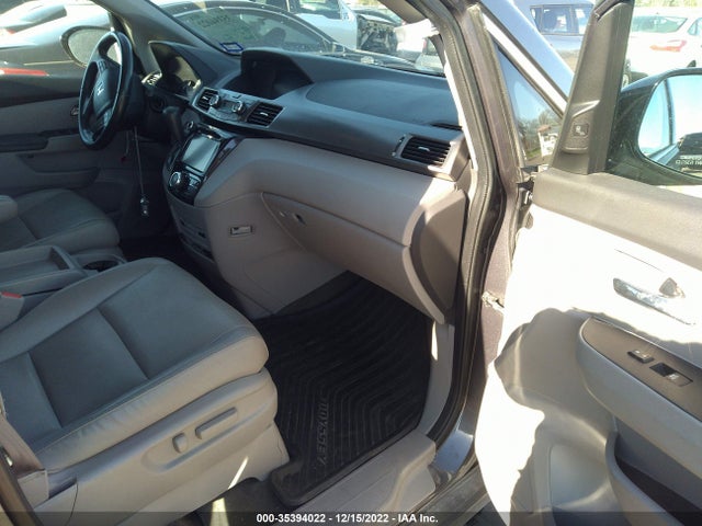 2015 HONDA ODYSSEY TOURING VIN: 5FNRL5H92FB099042