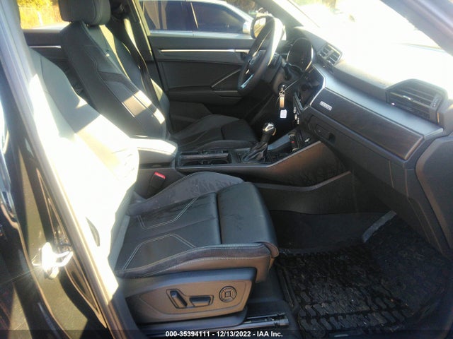 2022 Audi Q3, VIN: WA1EECF31N1137275