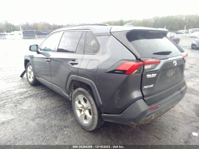 2019 Toyota RAV4, VIN: JTMW1RFV0KD038063