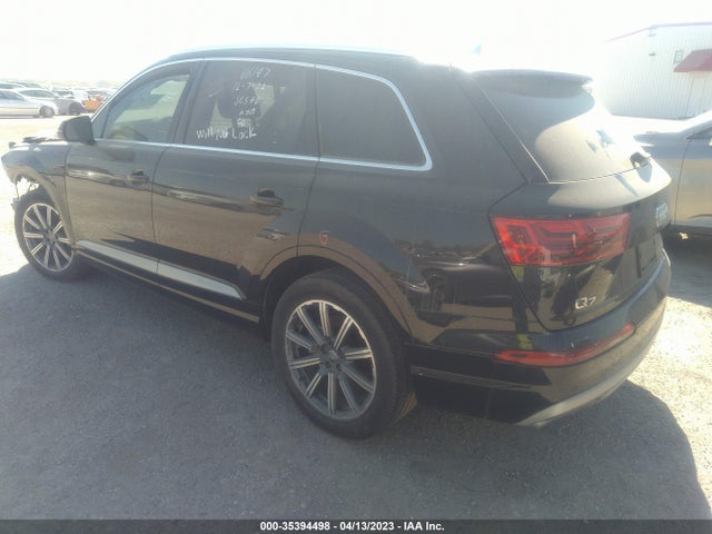 WA1LHAF71KD042313 Audi Q7 Premium Plus