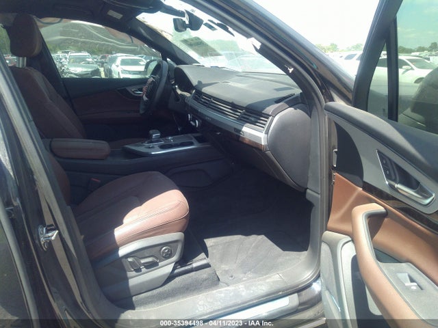 WA1LHAF71KD042313 Audi Q7 Premium Plus