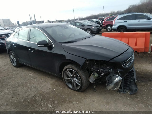 2015 Volvo S60, VIN: YV1612TM5F2356291