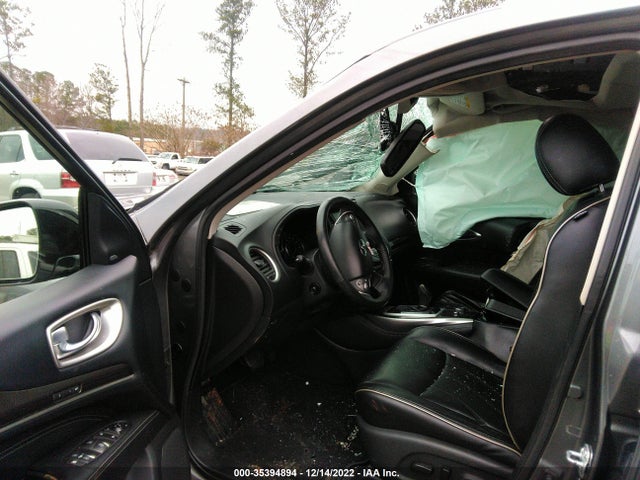 2017 Infiniti QX60, VIN: 5N1DL0MM4HC511013