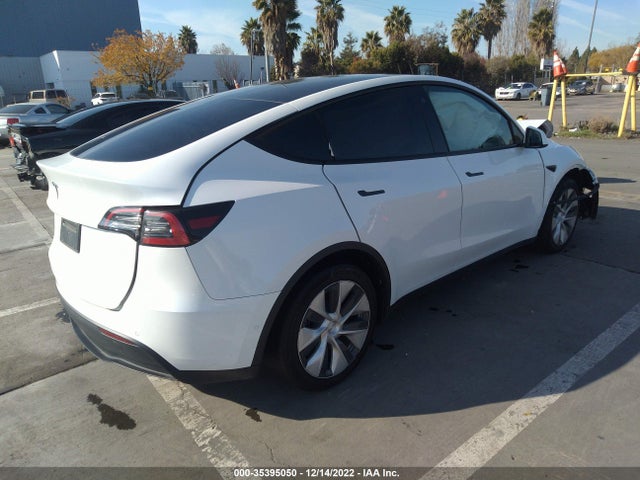 Tesla Model Y 2021 5YJYGDED6MF163079 Image 4