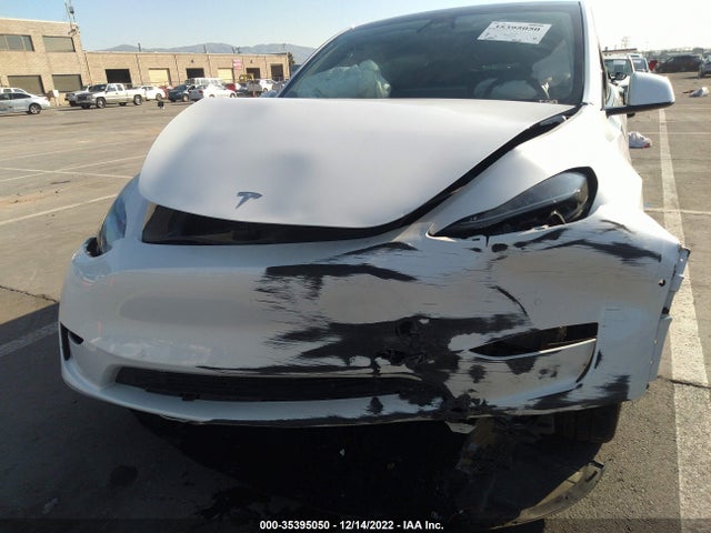 Tesla Model Y 2021 5YJYGDED6MF163079 Image 6