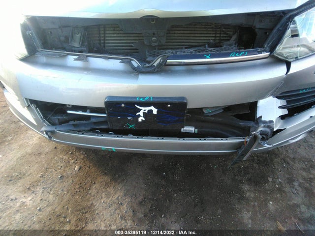 Volkswagen Touareg 2011 WVGFG9BP2BD001968 Image 7