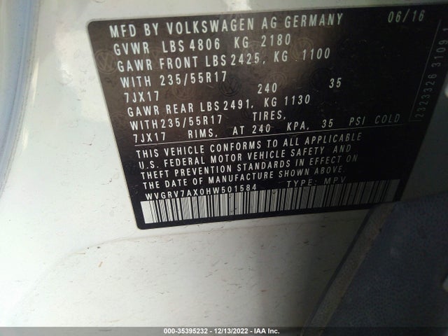 WVGRV7AX0HW501584 Volkswagen Tiguan Wolfsburg Edition