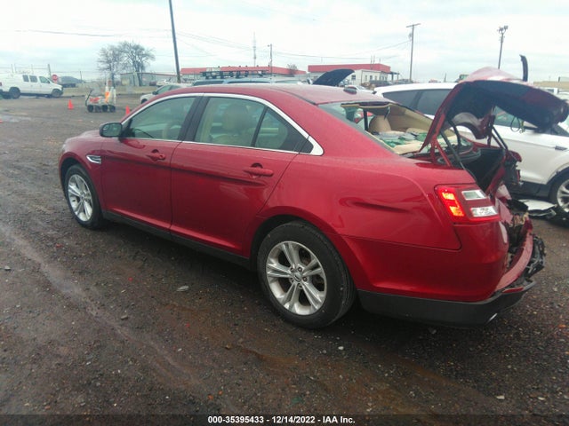 2018 Ford Taurus, VIN: 1FAHP2E82JG138453