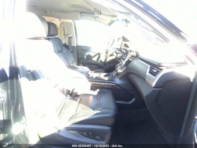 2015 Chevrolet Suburban, VIN: 1GNSCJKC2FR596754