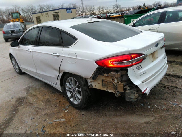 2020 Ford Fusion, VIN: 3FA6P0MU5LR255420