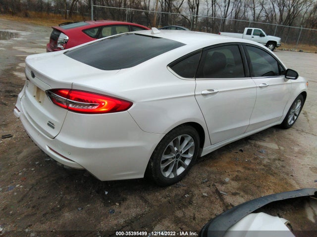 2020 Ford Fusion, VIN: 3FA6P0MU5LR255420