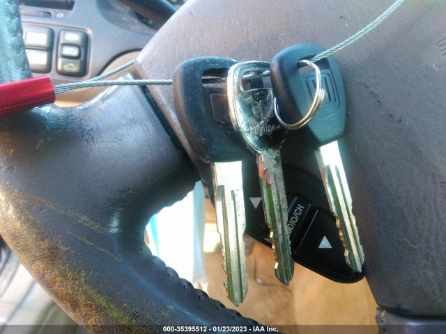 Acura TL 2002 19UUA56652A050835 Image 3