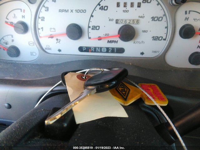 2003 FORD RANGER XL FLEET VIN: 1FTYR44V83PA60884