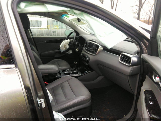 2016 KIA SORENTO EX VIN: 5XYPHDA56GG097587