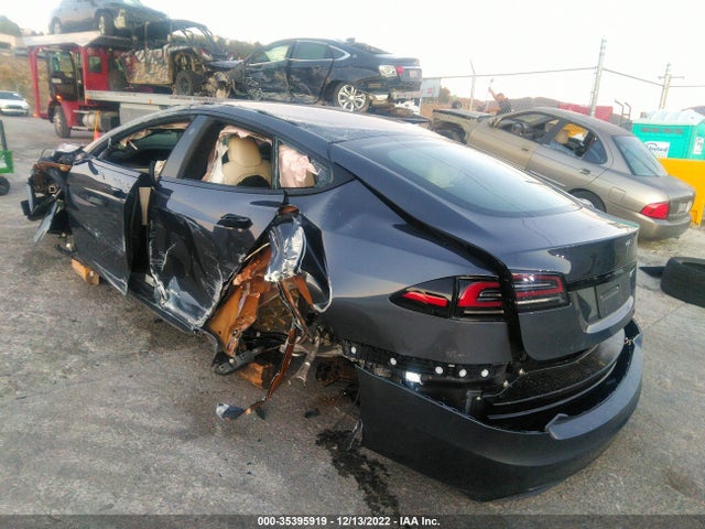 2022 Tesla Model S, VIN: 5YJSA1E50NF492568