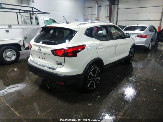 2017 Nissan Qashqai, VIN: JN1BJ1CR1HW101713