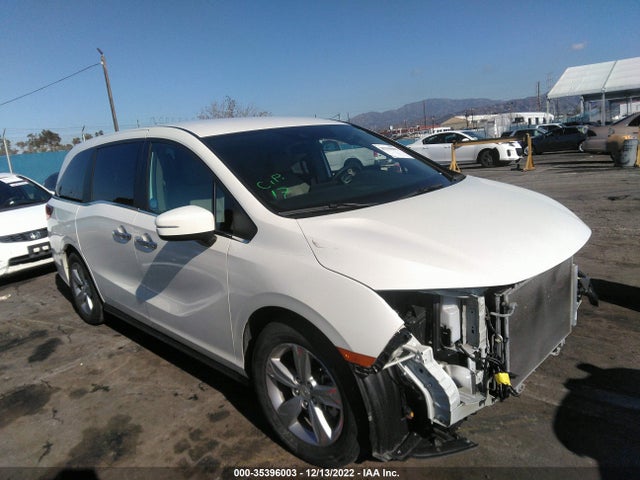 2018 Honda Odyssey, VIN: 5FNRL6H57JB085245