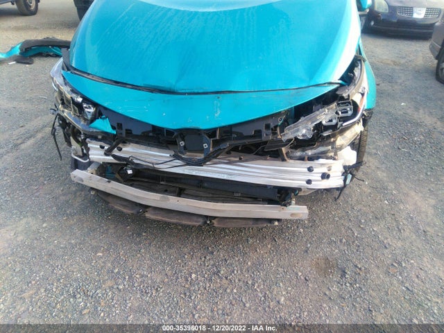2018 Toyota Prius, VIN: JTDKARFP9J3099206