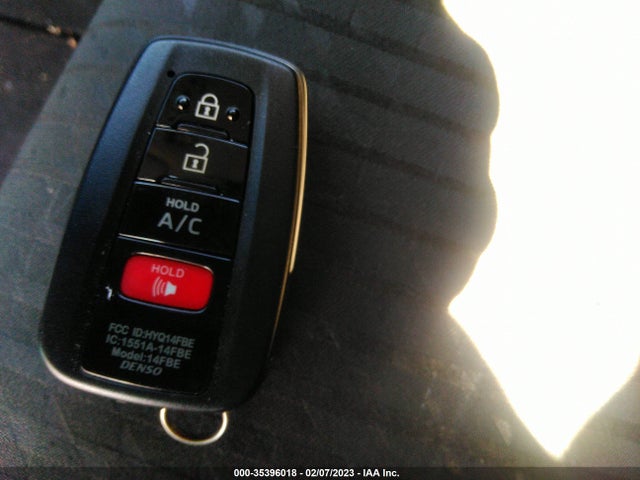 2018 Toyota Prius, VIN: JTDKARFP9J3099206