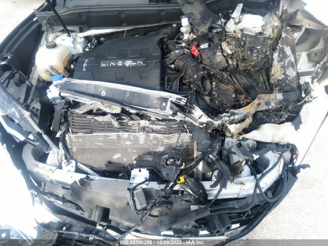 Lincoln MKX 2018 2LMPJ6JR8JBL41545 Image 10
