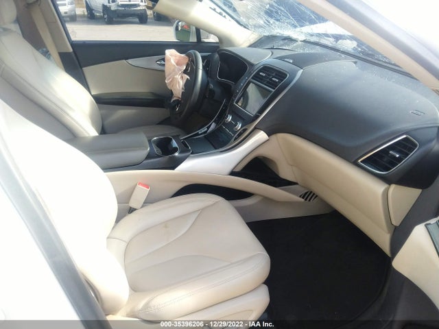 Lincoln MKX 2018 2LMPJ6JR8JBL41545 Image 5