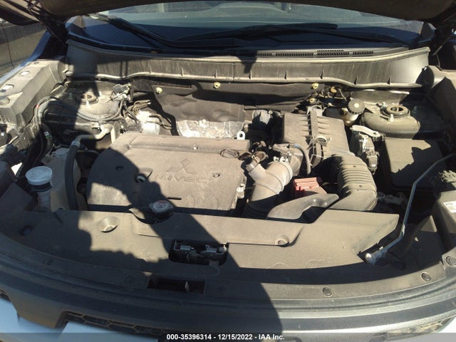 2021 Mitsubishi Outlander, VIN: JA4ARUAU3MU024501
