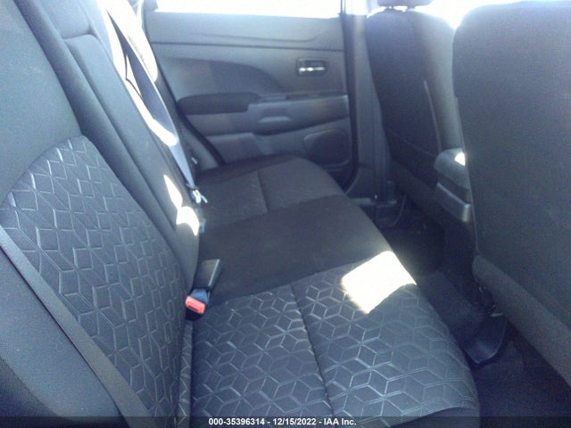 2021 Mitsubishi Outlander, VIN: JA4ARUAU3MU024501