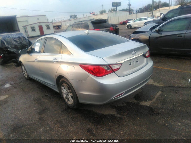 2013 HYUNDAI SONATA GLS VIN: 5NPEB4AC7DH675689