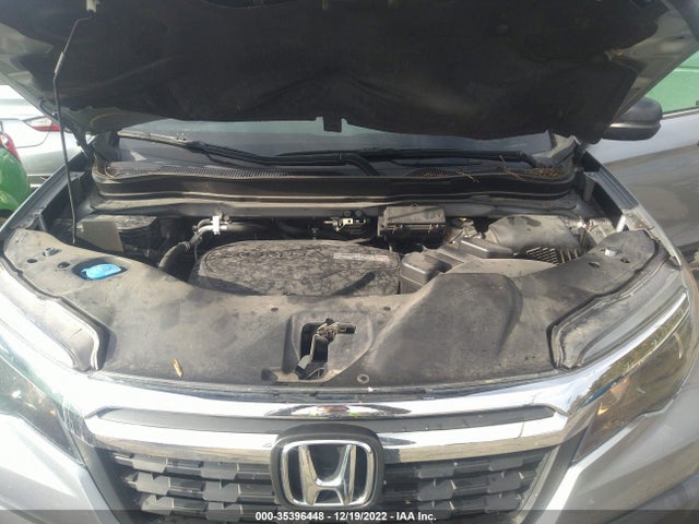 2017 Honda Ridgeline, VIN: 5FPYK3F26HB020068