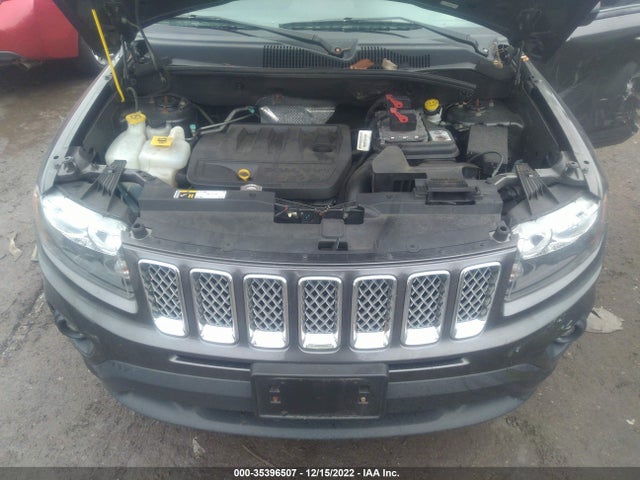 1C4NJDEB3HD190983 Jeep Compass Latitude