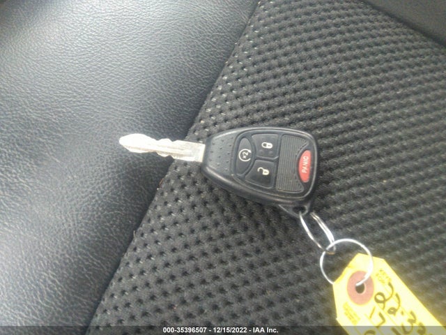 1C4NJDEB3HD190983 Jeep Compass Latitude