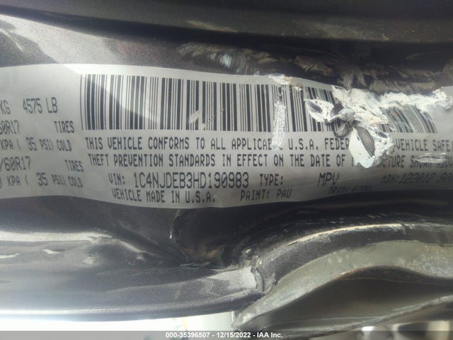 1C4NJDEB3HD190983 Jeep Compass Latitude