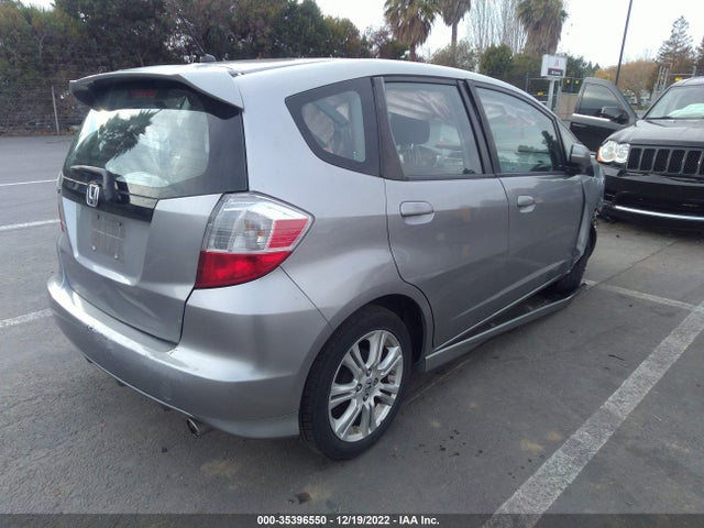 2010 HONDA FIT SPORT VIN: JHMGE8H41AC033495
