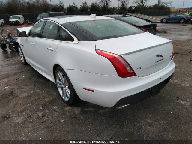 Jaguar XJ 2016 SAJWJ1CD7G8W02063 Image 4