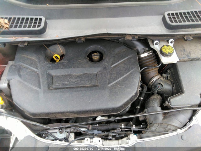 2017 FORD ESCAPE TITANIUM VIN: 1FMCU0J9XHUD48578