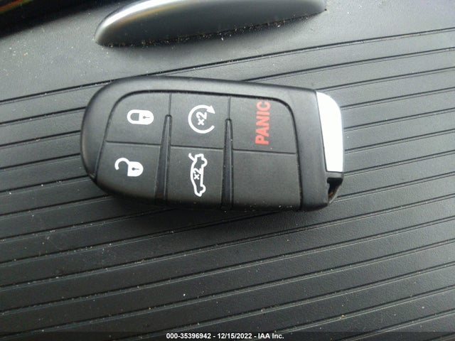 2021 Chrysler 300, VIN: 2C3CCABG9MH549819