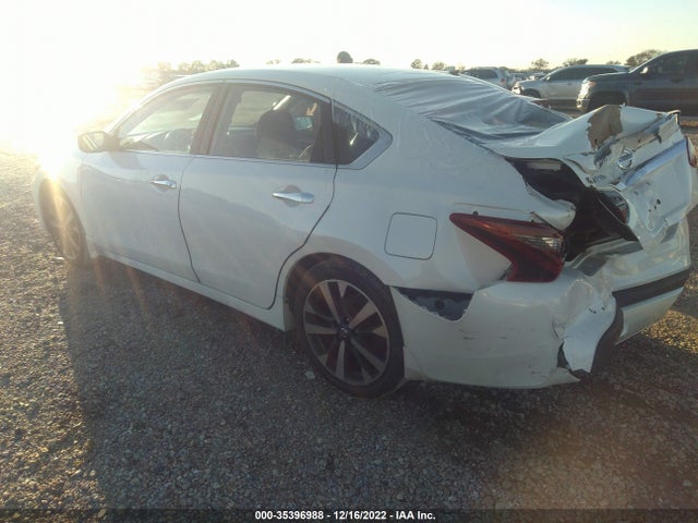 2017 NISSAN ALTIMA 2.5 SR VIN: 1N4AL3AP3HC494184