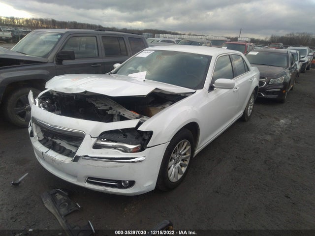 Chrysler 300 Touring 2014 2C3CCAAG5EH322663 Image 2