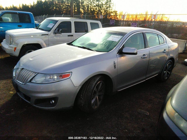 Lincoln MKS 2009 1LNHM94RX9G610153 Image 2