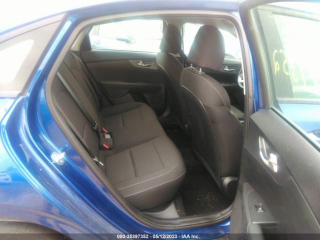 3KPF24AD3ME295038 KIA Forte Lxs