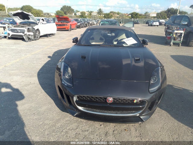 2017 Jaguar F-TYPE, VIN: SAJWJ6HL5HMK40658