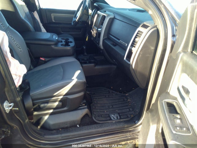 2017 Ram 2500, VIN: 3C6TR5EJ7HG570173