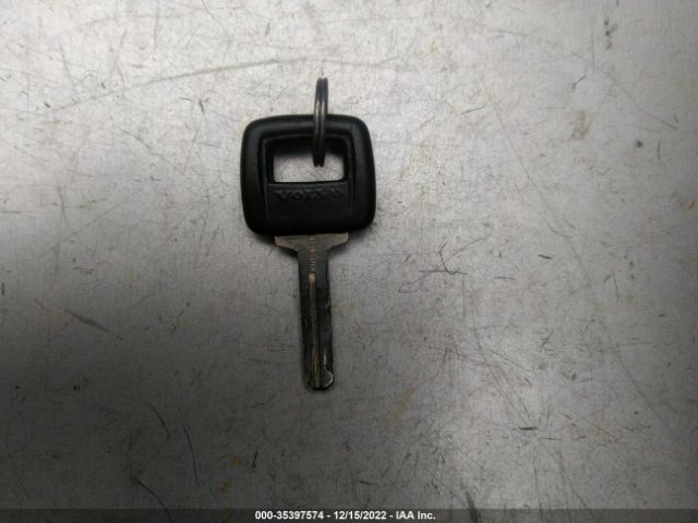 YV1LS5546V1389769 Volvo 850
