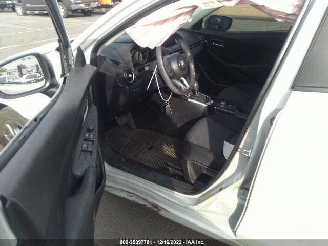2019 Toyota Yaris, VIN: 3MYDLBYV0KY515756