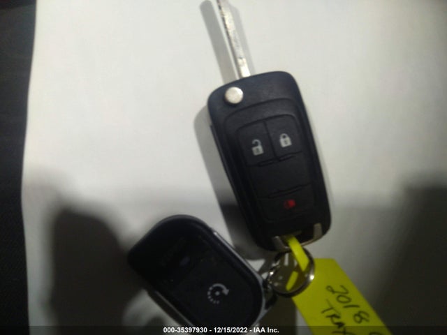 Chevrolet TRAX LS 2018 KL7CJNSBXJB581516 Image 3