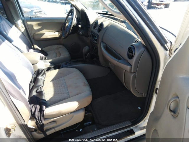 1J4GK48KX6W131751 Jeep Liberty