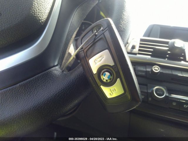 WBA3A5C56EJ463869 BMW 3 Series 328i